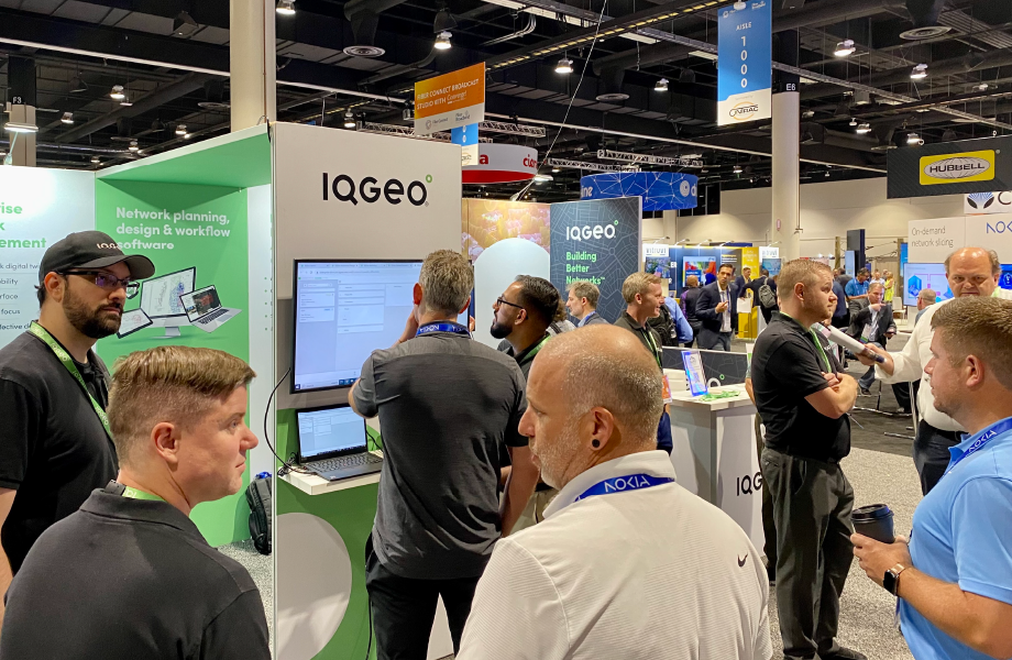 IQGeo-Fiber-Connect-key-takeaway-blog-scene-photo